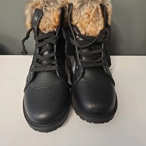 Lilly Pulitzer Black Ankle Boots with Faux Fur Trim